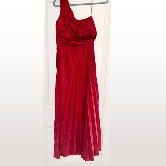 Abercrombie and Fitch Red Giselle Pleated One-Shoulder Maxi Dress A&F M New - Picture 5 of 15